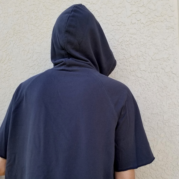 Easel Oversized Hoodie Shirt - Picture 2 of 4